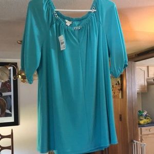 Cool and Comfortable Ladies Summer Top.. size L